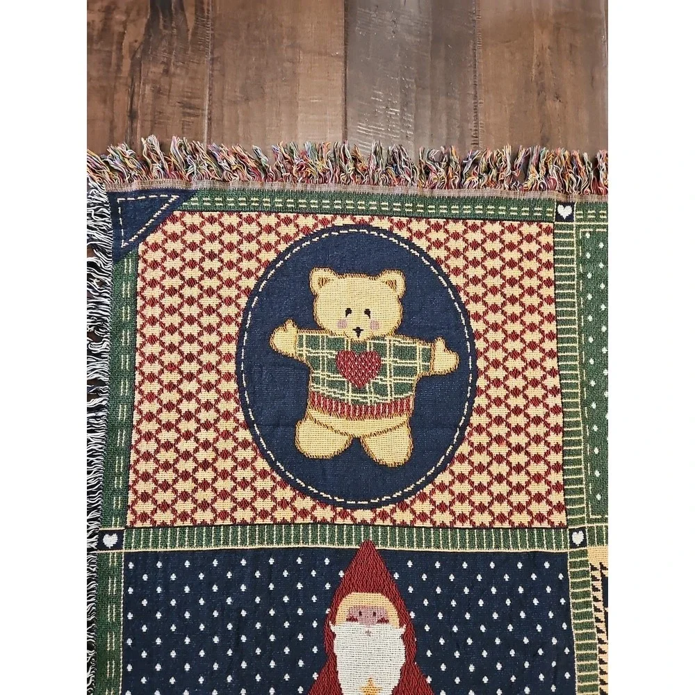 Tapestry Blanket Christmas 2005 50